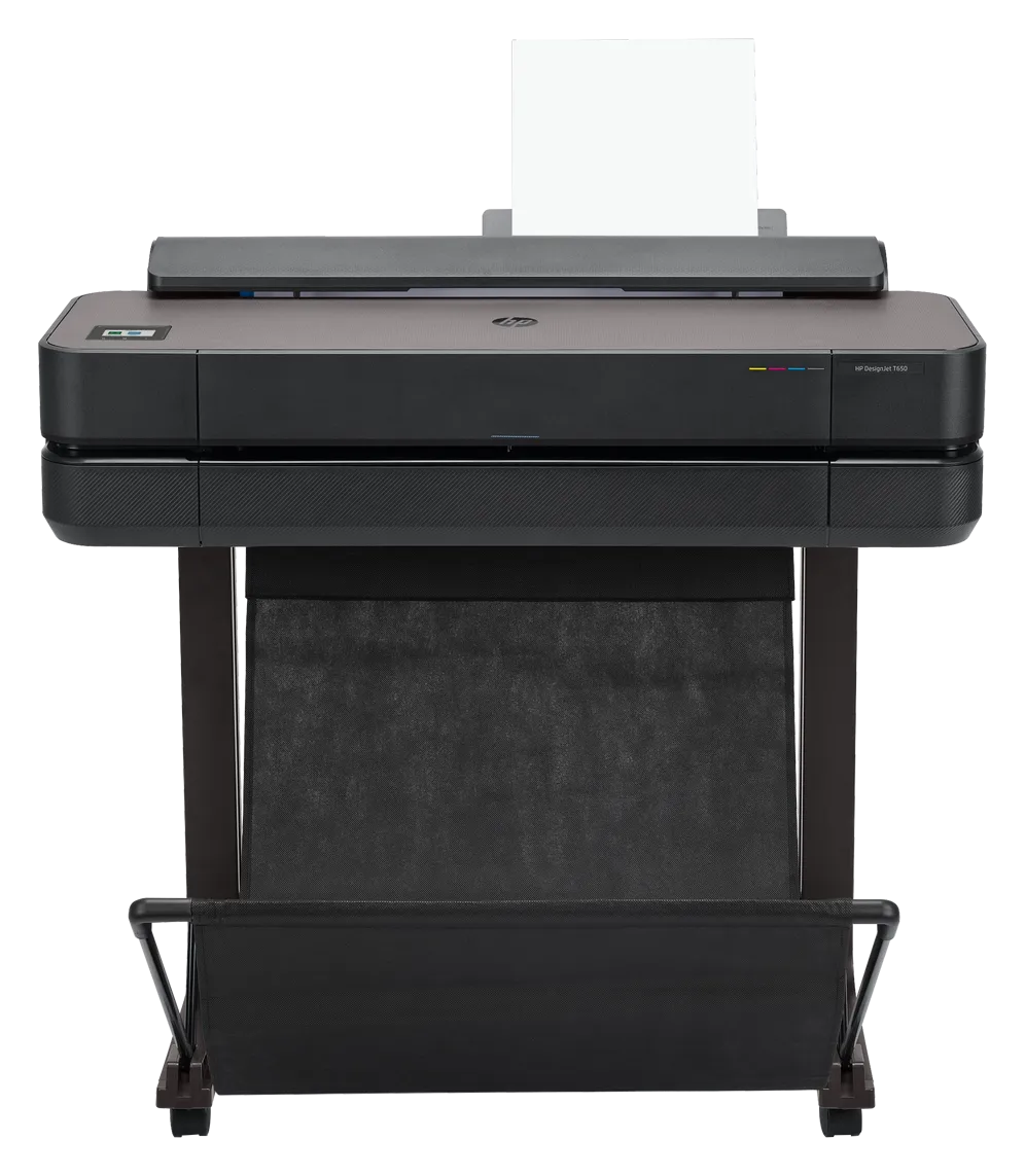 Plotter de grande formato sobre pedestal, com cesto coletor e uma folha de projeto na saída